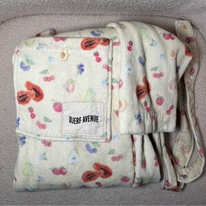 Djerf Avenue Fruit Robe (XS/S)